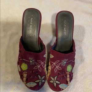 Vintage Embroidered clog